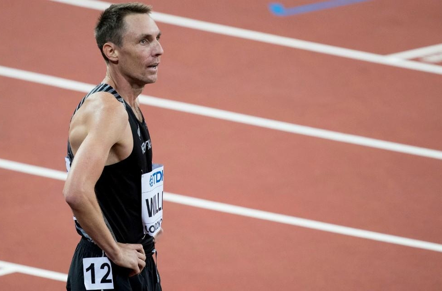 Олимпийски шампион пробяга 1 миля под 4 минути за 20-та поредна година