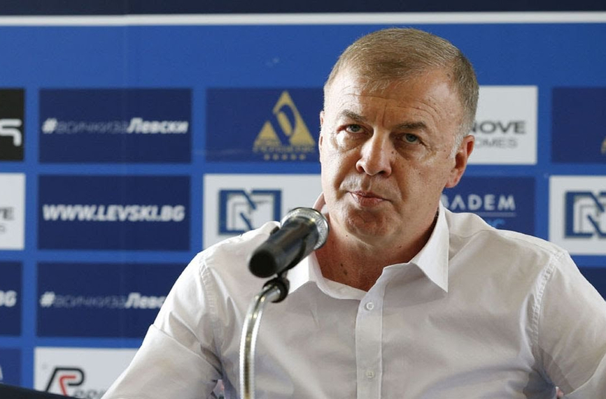 Кандидат-собствениците на Левски оставят Наско Сираков в клуба