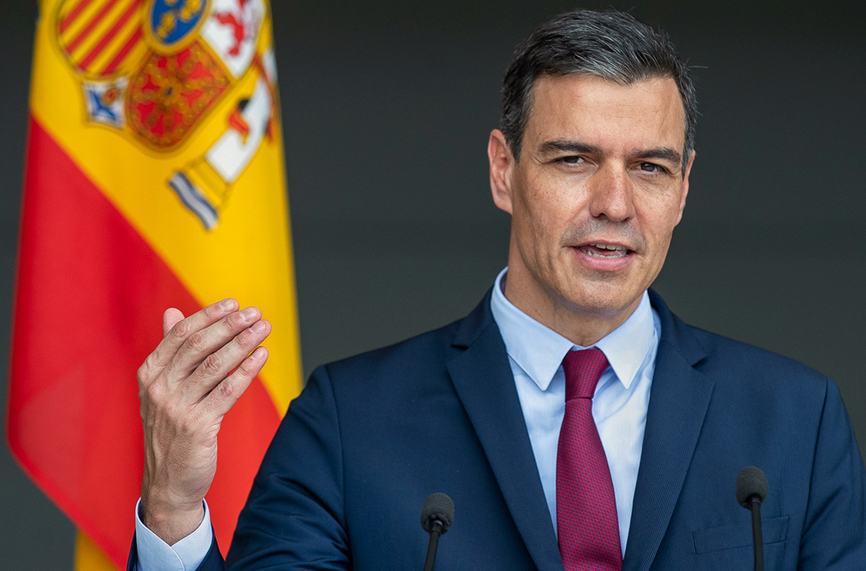 Премиерът на Испания се застъпи за Винисиус