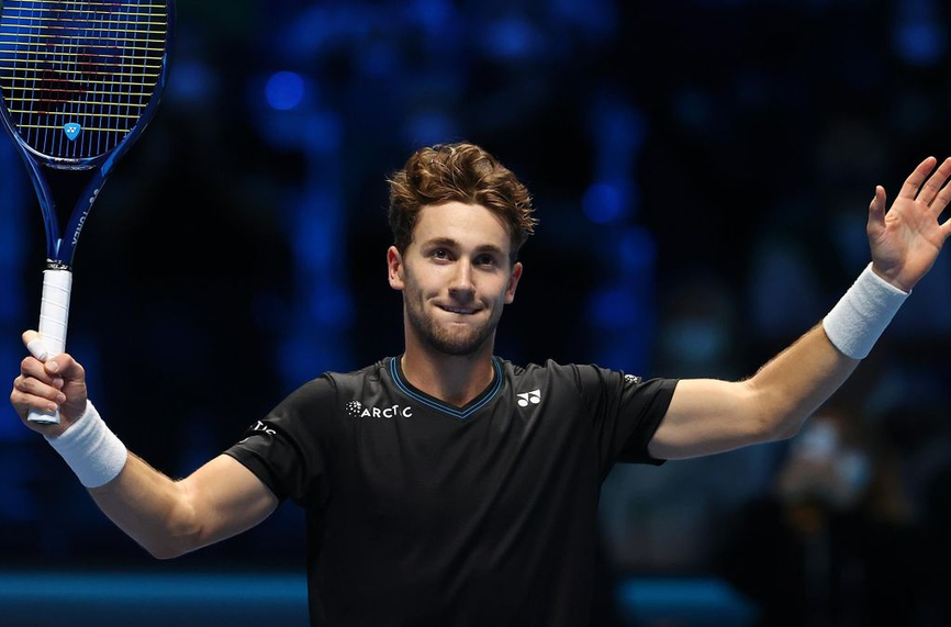 Рууд изненада неприятно Оже-Алиасим на старта на финалите на ATP (ВИДЕО)