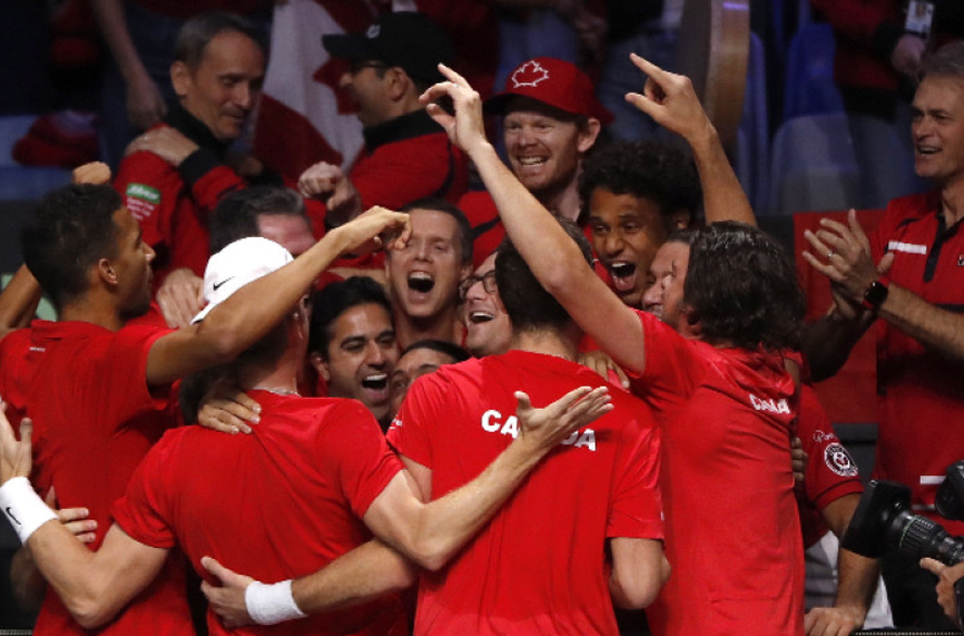 Канада на полуфинал за Купа "Дейвис" след обрат