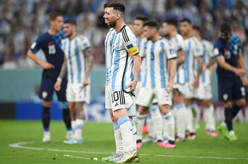 Аржентина вече е фаворит във финала