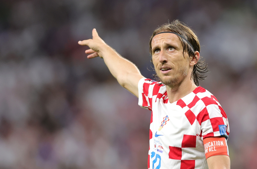 Модрич: Ще продължа да играя за Хърватия