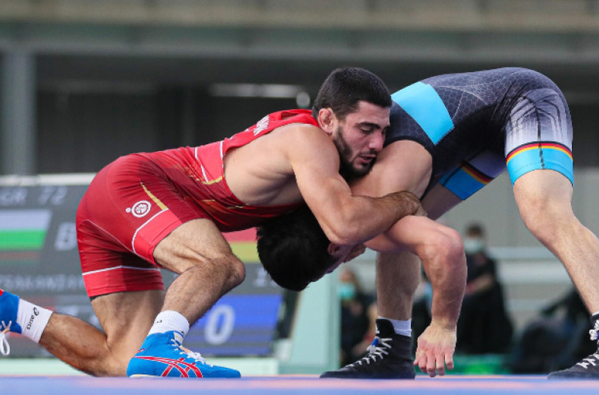 Мнацаканян излиза за титлата на турнир по борба в Египет