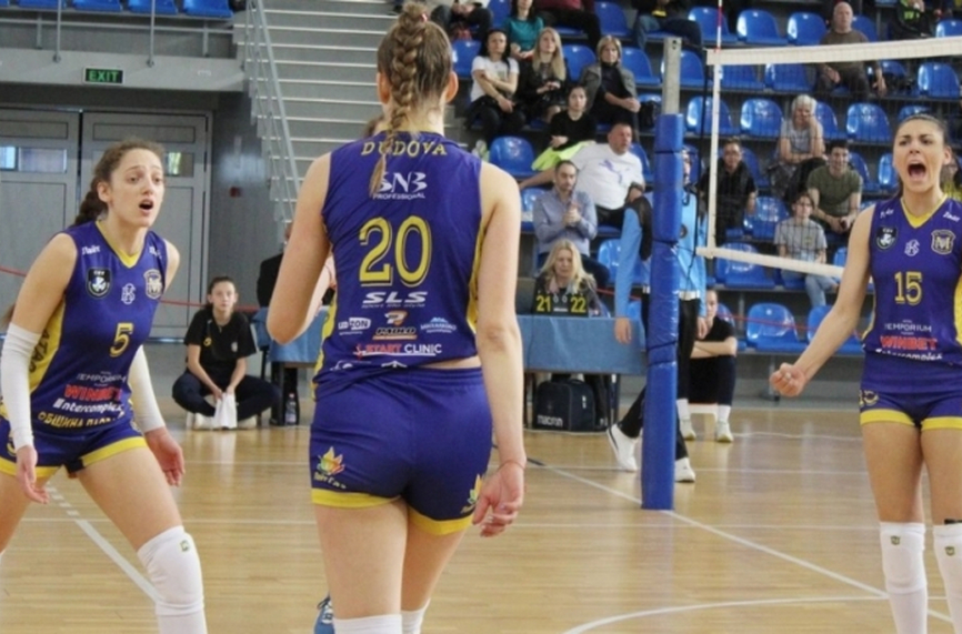 Марица победи Славия в първия мач от полуфиналната серия