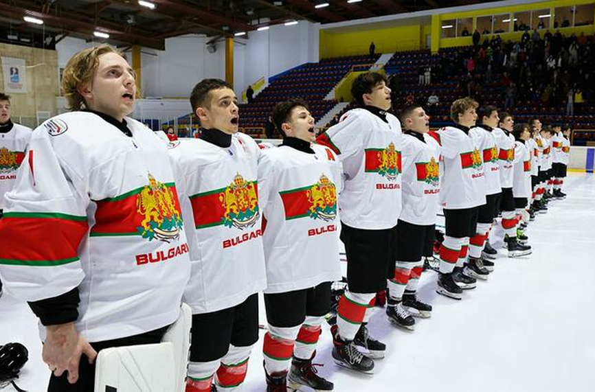 България приема две Световни първенства по хокей на лед