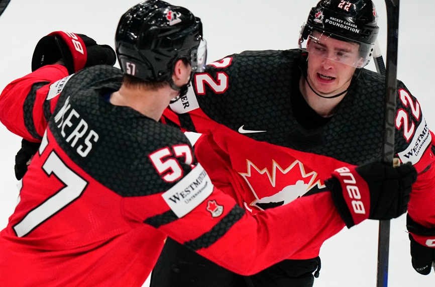Канада надви Германия за 28-та си световна титла по хокей (ВИДЕО)