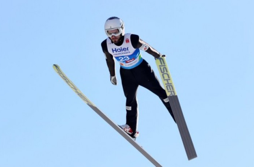 Зографски с втора победа в летния ски скок