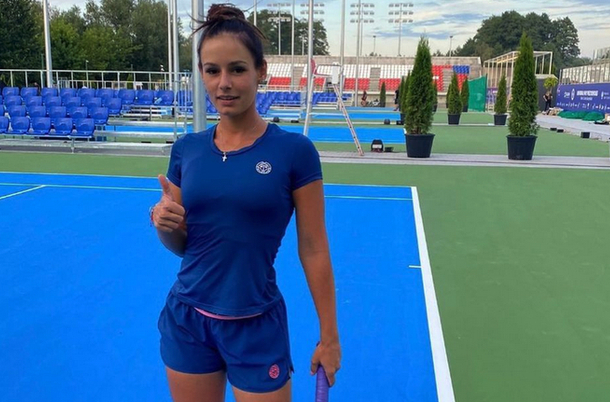 Стаматова започна с победа на турнир по тенис в Румъния