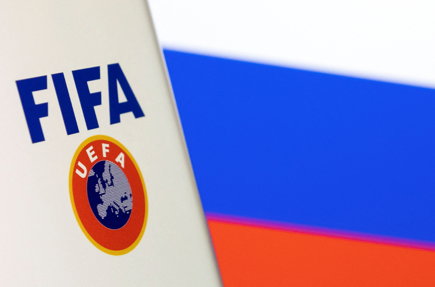 ФИФА също смекчава санкциите срещу Русия
