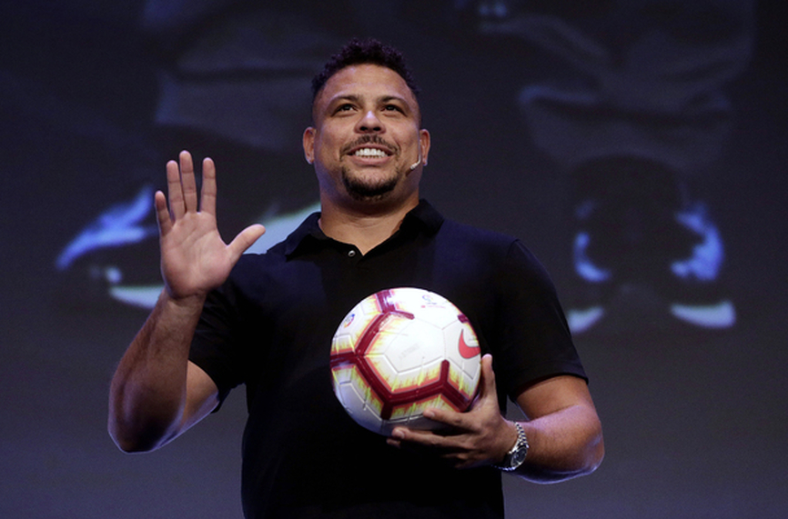 Роналдо: Златната топка без съмнение трябва да отиде при Лионел Меси