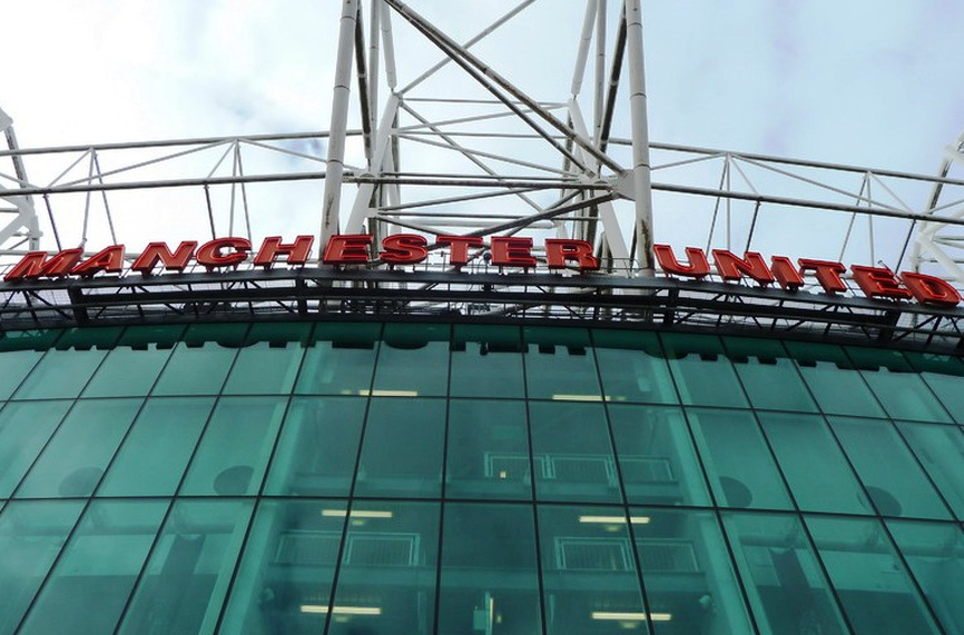 Манчестър Юнайтед прогнозира по-добра финансова година