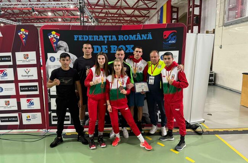 В Румъния: България с 4 титли от Балканския шампионат по бокс