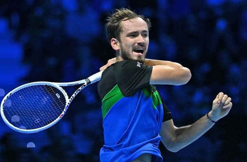 Медведев успя да се справи с Рубльов на Финалите на ATP в Торино