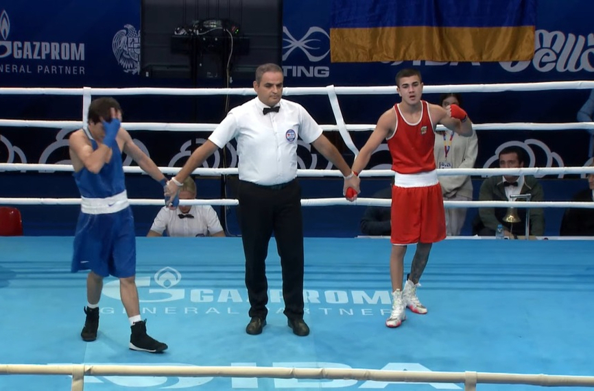 Ангел Димитров спечели сребърното отличие на световното първенство по бокс