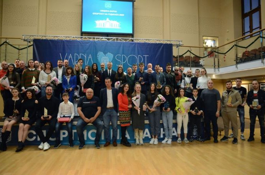 Кметът на Варна Благомир Коцев връчи наградата Спортист на Варна“