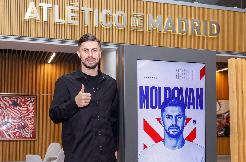 Атлетико (Мадрид) купи румънски вратар
