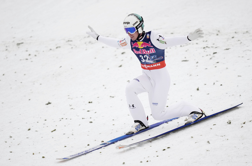 Зографски завърши 40-и в първия ден на Световното по ски полети