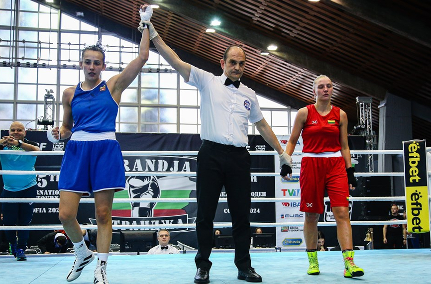 ОБЗОР: Три българки на полуфинал за купа „Странджа“