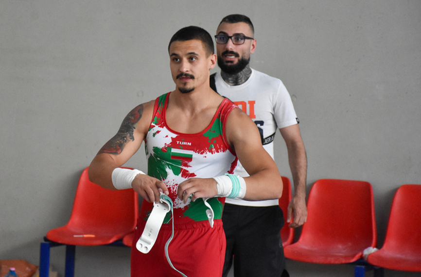 ОБЗОР: Три финала за България на Световната купа по спортна гимнастика в Кайро