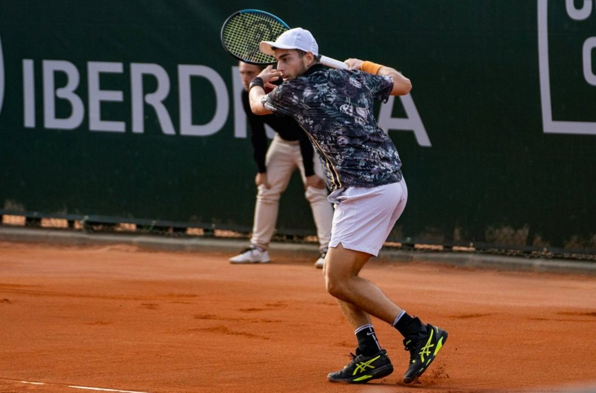 Адриан Андреев на полуфинал в Хърватия