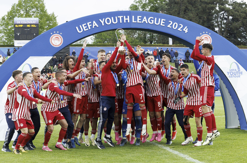 Олимпиакос (Пирея) спечели младежката Шампионска лига