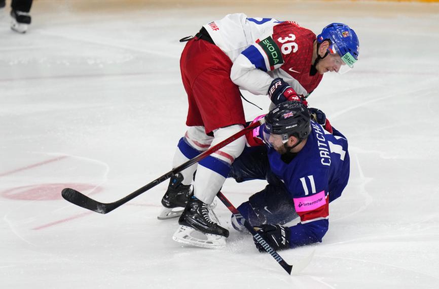 ОБЗОР: Чехия удари Великобритания на Световното по хокей