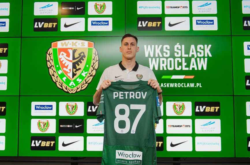 Официално: Полският вицешампион ще задържи Симеон Петров за постоянно
