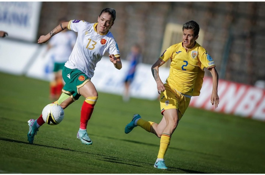 Женският национален отбор падна с 0:3 от Румъния