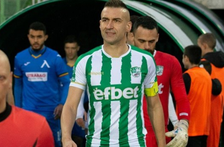 ЩЕ ИГРАЕ ЛИ ОЩЕ? Камбуров каза какво е решил