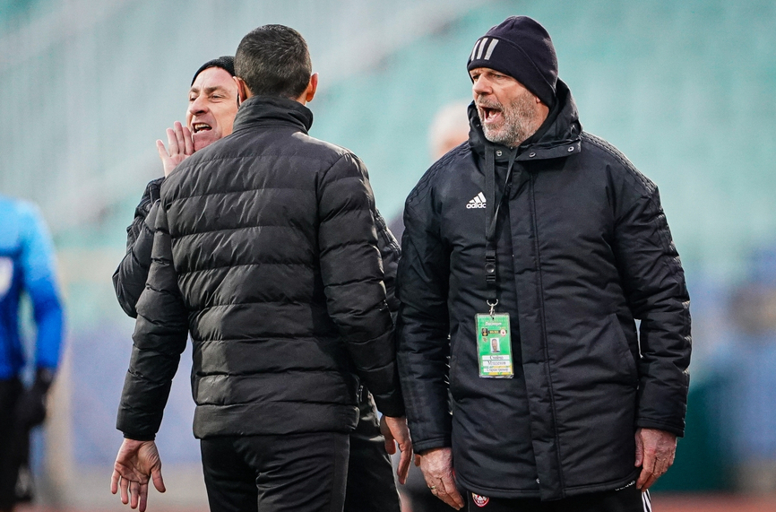 РАЗКРИТИЕ НА NOVSPORT: Ултиматум за Стойчо в ЦСКА!