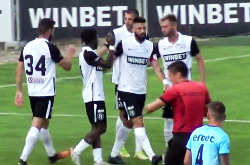 Локо Пловдив разби Созопол с 4:0 при представянето на отбора (ВИДЕО)