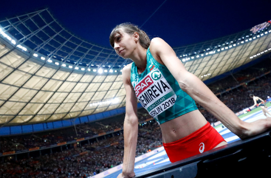 Мирела Демирева се класира за финала