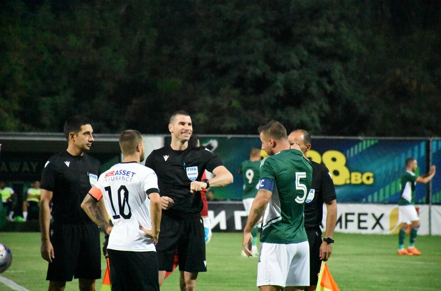 Пратиха Кабаков да свири в Лига Европа