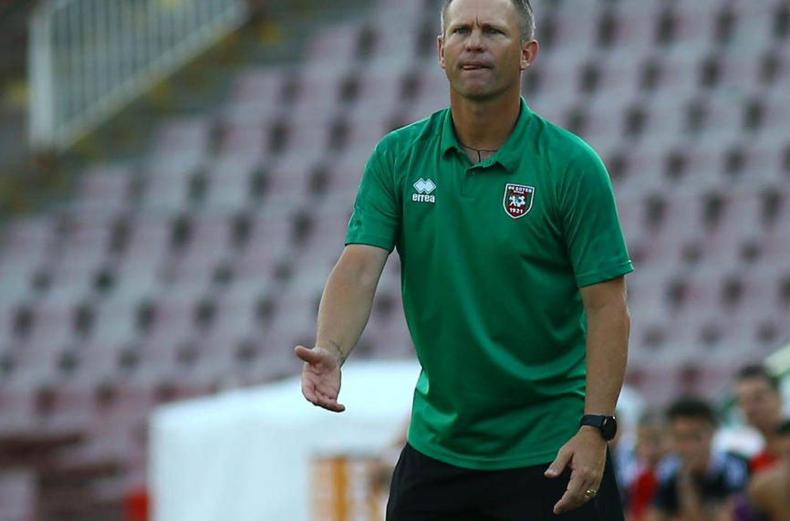 Треньорът на Ботев (Вр): Вкараха ни за нула секунди