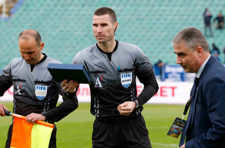 Кабаков с престижен наряд в Европа