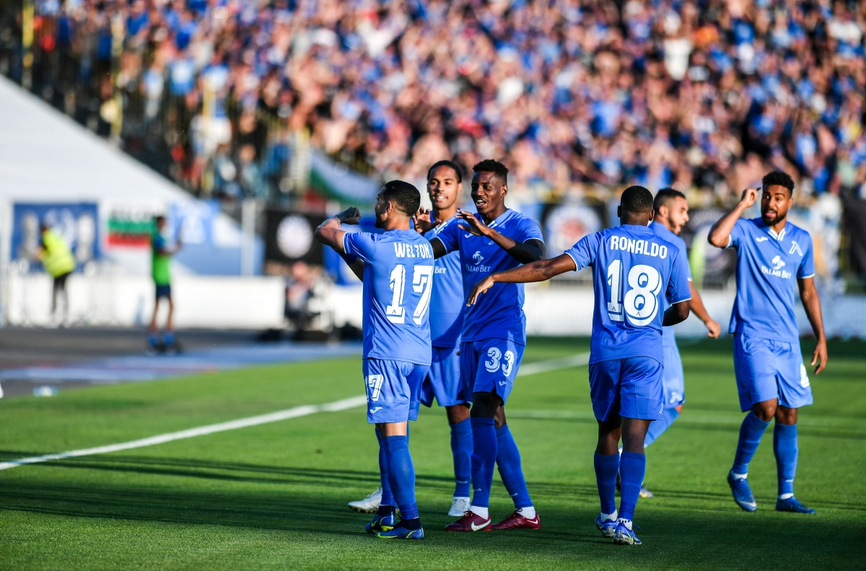 Левски на подготвителен лагер през целия януари