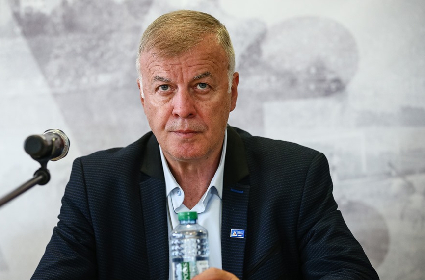 Сираков: Смяна на собствеността не е на дневен ред