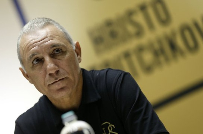Стоичков се обадил разплакан на Вежди Рашидов