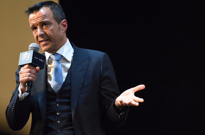 Нарекоха агента на Роналдо "мафиот"