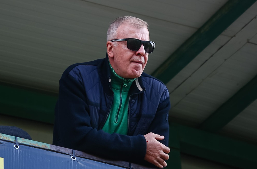 Разкритие: Още един инвеститор преговаря с Левски