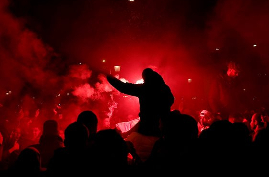 В Париж: Искат затваряне на "Шанз-Елизе" за полуфинала