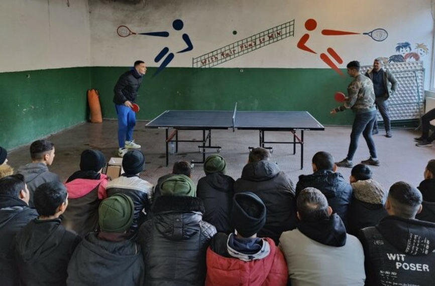 Капитанът на Левски посети възпитателно училище в Ракитово