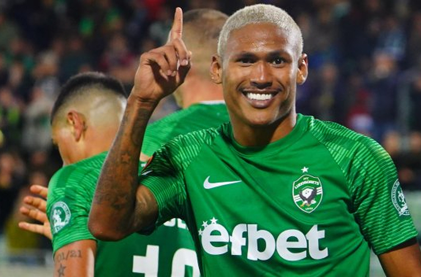 Травмата на Рик дава шанс на двама в Лудогорец