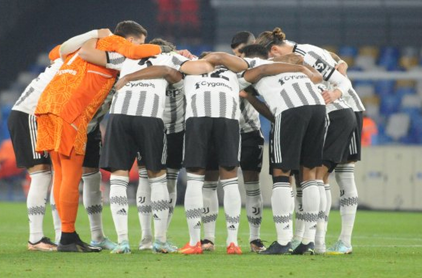Срив с акциите на Ювентус