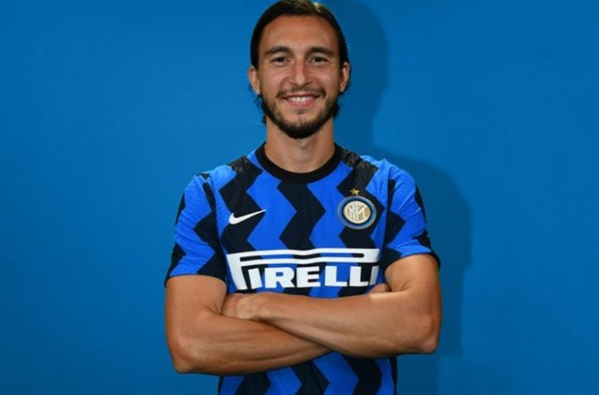 Ас преподписа с Интер