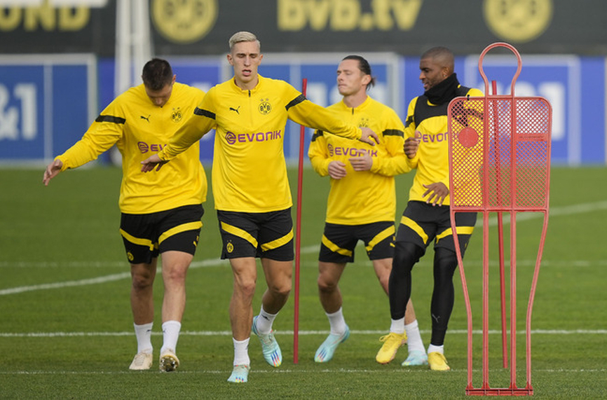 Аталанта иска защитник от Борусия Дортмунд