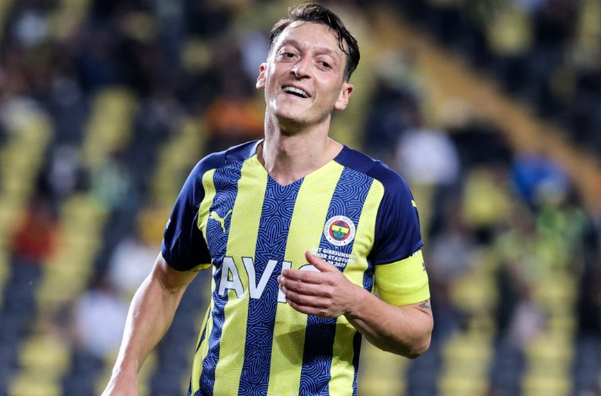 Йозил е напът да сложи край на кариерата си