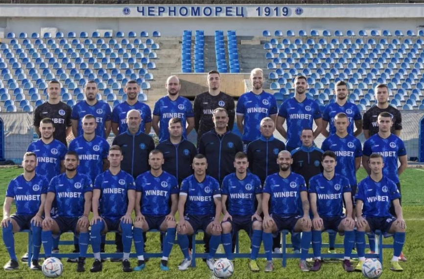 Черноморец (Бургас) взе трите точки в Асеновград, Гюзелев герой с победен гол