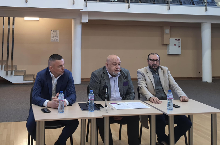 Кралев пред спортните клубове във Варна: Предвиждаме рязко вдигане на парите за вас до 200 процента